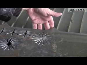 5D 5 axes Waterjet CNC Découpe de jets d'eau de machine CNC - Épaisseur de métal