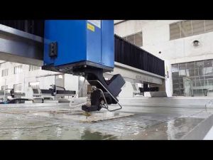 Machine de découpe au jet d'eau ACCURL pour la découpe au jet d'eau de métal, pierre, verre, acier
