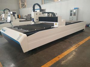 Chine machines vente chaude 400W 600W Pas cher tôle CNC découpe laser prix de la machine
