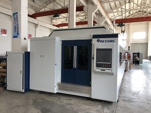 Grande découpeuse de laser de fibre de la puissance 1000W ~ 4000W pour la coupe lisse de tôle