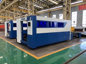fabriqué en chine utilisé machine de découpe de tissu cnc laser, petit bois coupe découpe laser prix de la machine